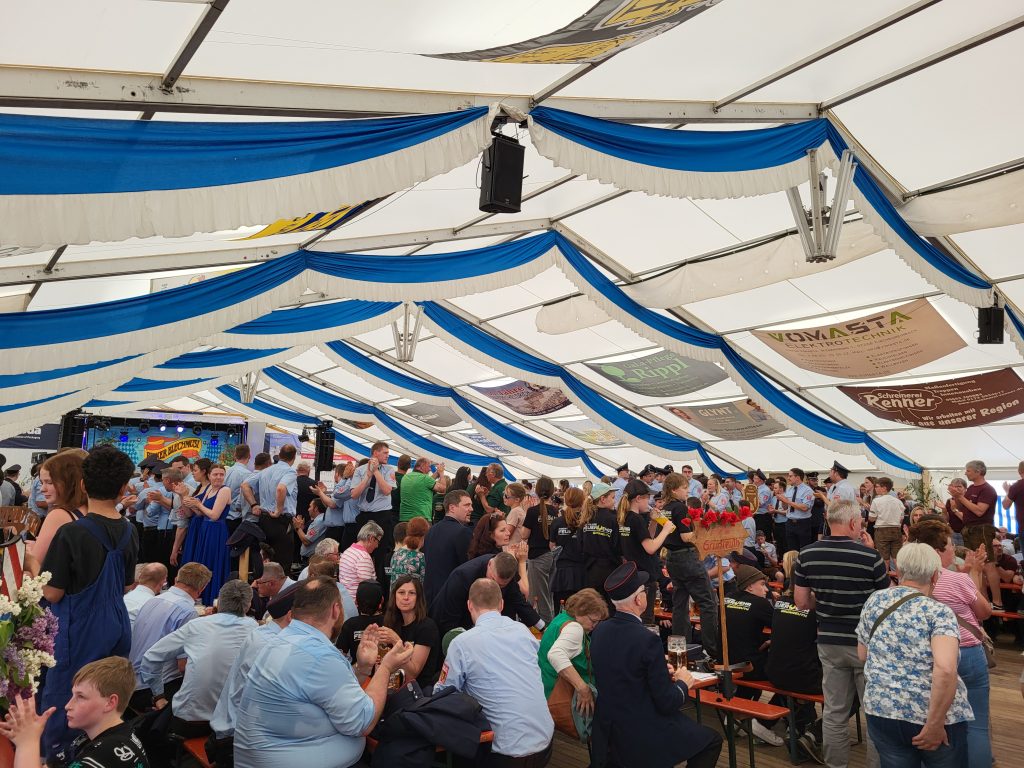 Festzug zum 150-jährigen Jubiläum der FFW Holnstein